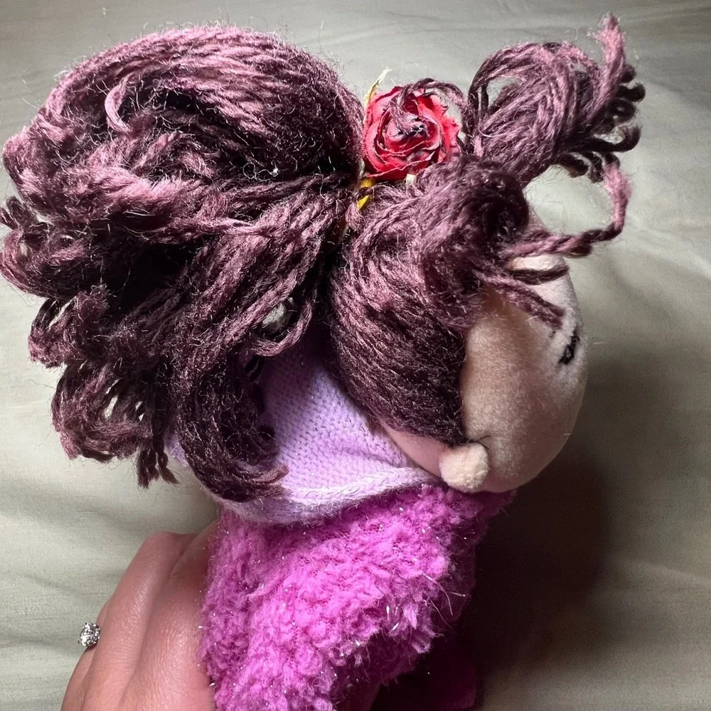 Manhattan Toy Groovy Girls Plush Doll 2001 Y2K Pink Fuzzy‎ Coat 13 inch Vintage